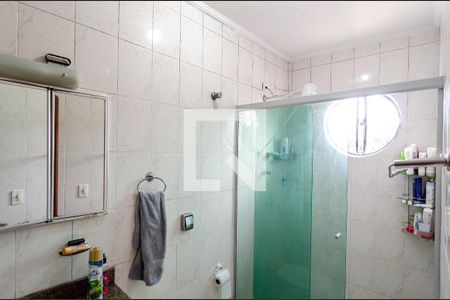 Casa à venda com 185m², 4 quartos e 3 vagasBanheiro da Suíte