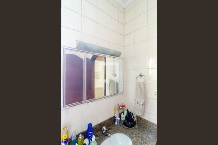 Casa à venda com 185m², 4 quartos e 3 vagasBanheiro Social