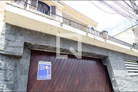 Casa à venda com 185m², 4 quartos e 3 vagasFachada