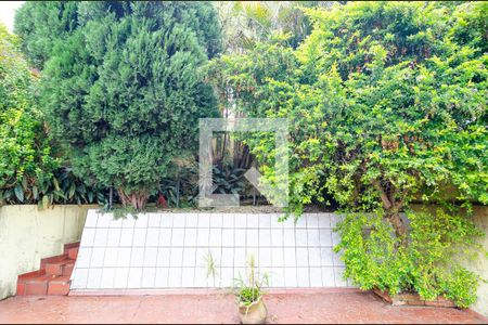 Casa à venda com 185m², 4 quartos e 3 vagasQuintal