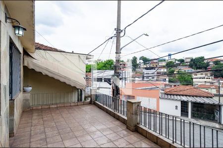 Varanda de casa à venda com 4 quartos, 185m² em Jardim Oriental, São Paulo