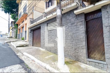 Casa à venda com 185m², 4 quartos e 3 vagasFachada