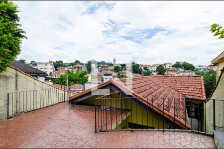 Casa à venda com 185m², 4 quartos e 3 vagasQuintal