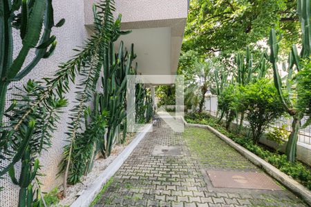 Apartamento à venda com 40m², 1 quarto e 1 vagaEntrada