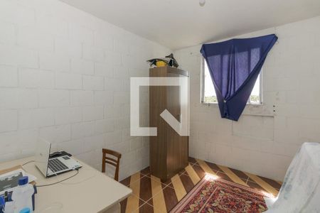 Quarto de apartamento para alugar com 2 quartos, 40m² em Mário Quintana, Porto Alegre