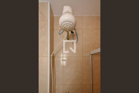 Banheiro de kitnet/studio para alugar com 1 quarto, 28m² em Bela Vista, São Paulo