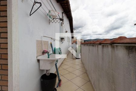 Casa à venda com 114m², 4 quartos e 2 vagas Casa à venda com 114m², 4 quartos e 2 vagasVaranda Suíte 3
