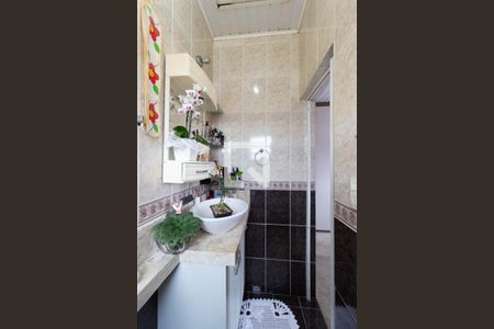 Casa à venda com 114m², 4 quartos e 2 vagas Casa à venda com 114m², 4 quartos e 2 vagasBanheiro Suíte 1