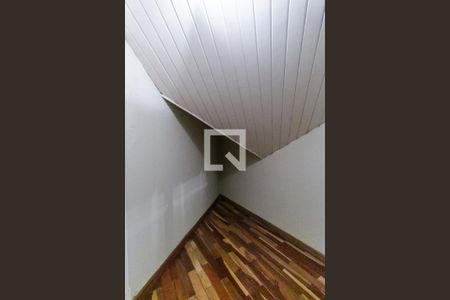 Casa de condomínio à venda com 516m², 5 quartos e 7 vagas Casa de condomínio à venda com 516m², 5 quartos e 7 vagasBanheiro