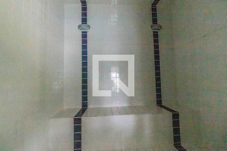 Casa de condomínio à venda com 516m², 5 quartos e 7 vagas Casa de condomínio à venda com 516m², 5 quartos e 7 vagasSaúna