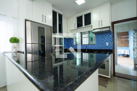 Casa para alugar com 150m², 3 quartos e 1 vaga Casa para alugar com 150m², 3 quartos e 1 vagaCozinha