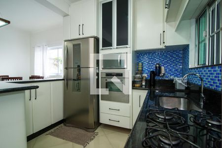 Casa para alugar com 150m², 3 quartos e 1 vaga Casa para alugar com 150m², 3 quartos e 1 vagaCozinha