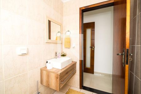 Casa para alugar com 150m², 3 quartos e 1 vaga Casa para alugar com 150m², 3 quartos e 1 vagaBanheiro 3