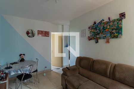 Sala de apartamento para alugar com 2 quartos, 2m² em Parque Dourado, Ferraz de Vasconcelos