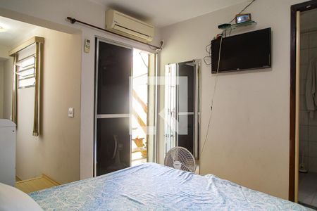 Casa à venda com 280m², 4 quartos e 2 vagasSuíte