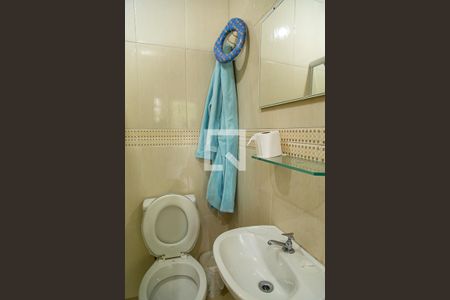 Casa à venda com 280m², 4 quartos e 2 vagasBanheiro da Edícula