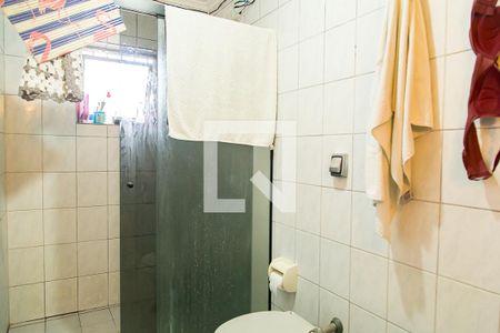 Casa à venda com 280m², 4 quartos e 2 vagasBanheiro da Suíte