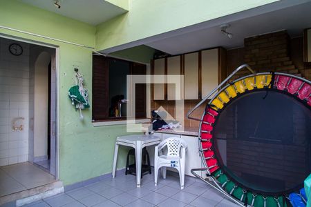 Casa à venda com 280m², 4 quartos e 2 vagasÁrea de Serviço