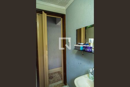 Casa à venda com 280m², 4 quartos e 2 vagasLavabo