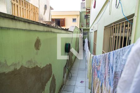 Casa à venda com 280m², 4 quartos e 2 vagasCorredor