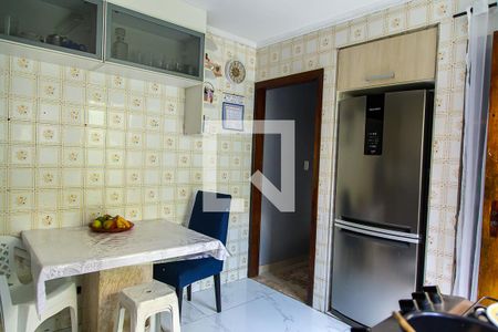 Casa à venda com 280m², 4 quartos e 2 vagasCozinha