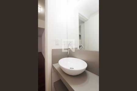 Lavabo de apartamento à venda com 3 quartos, 105m² em Auxiliadora, Porto Alegre