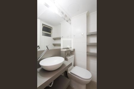 Lavabo de apartamento à venda com 3 quartos, 105m² em Auxiliadora, Porto Alegre
