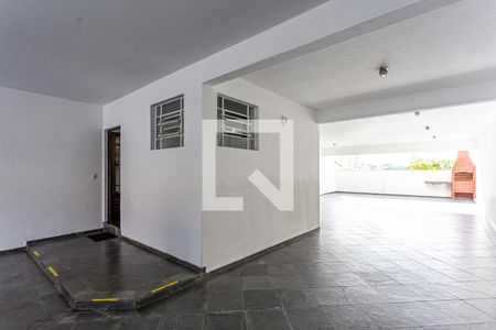 Apartamento para alugar com 60m², 2 quartos e 2 vagas Apartamento para alugar com 60m², 2 quartos e 2 vagasÁrea comum