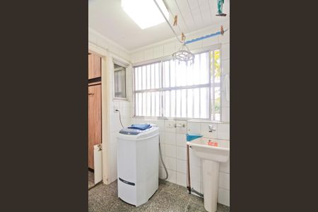 Apartamento à venda com 80m², 2 quartos e 1 vagaÁrea de Serviço