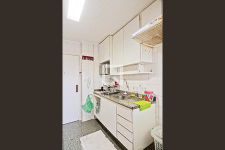 Apartamento à venda com 80m², 2 quartos e 1 vagaCozinha