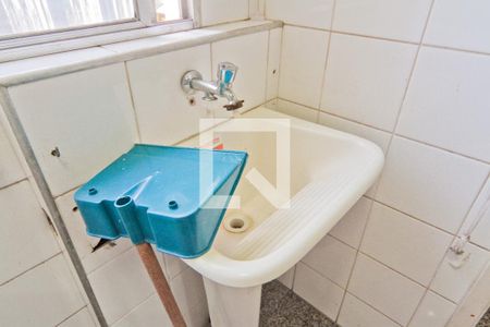 Apartamento à venda com 80m², 2 quartos e 1 vagaÁrea de Serviço