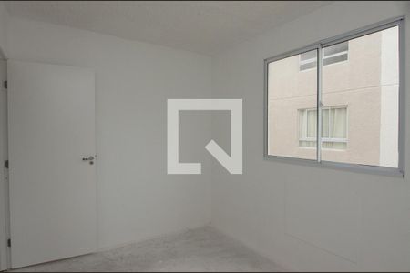 Quarto de apartamento para alugar com 2 quartos, 42m² em Vargem Pequena, Rio de Janeiro