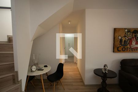 corredor  de apartamento para alugar com 2 quartos, 133m² em Jardim Leonor, São Paulo