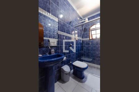 Casa à venda com 300m², 5 quartos e 2 vagas Casa à venda com 300m², 5 quartos e 2 vagasBanheiro