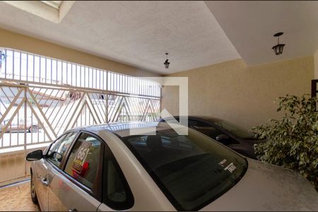 Casa à venda com 300m², 5 quartos e 2 vagas Casa à venda com 300m², 5 quartos e 2 vagasGaragem