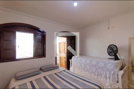 Casa à venda com 300m², 5 quartos e 2 vagas Casa à venda com 300m², 5 quartos e 2 vagasSuíte 2