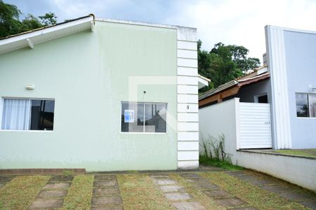 Casa de condomínio para alugar com 55m², 2 quartos e 2 vagasFachada