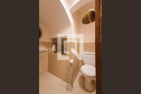 Casa à venda com 300m², 3 quartos e 2 vagas