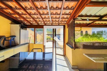 Casa à venda com 300m², 3 quartos e 2 vagas