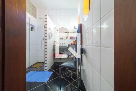 Casa à venda com 300m², 3 quartos e 2 vagas