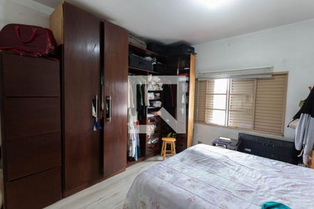 Suite de casa à venda com 4 quartos, 250m² em Vila Gumercindo, São Paulo