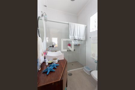 Casa para alugar com 250m², 5 quartos e 4 vagas Casa para alugar com 250m², 5 quartos e 4 vagasBanheiro casa 2