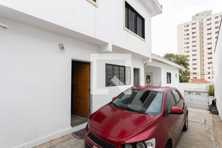 Casa para alugar com 250m², 5 quartos e 4 vagas Casa para alugar com 250m², 5 quartos e 4 vagasGaragem