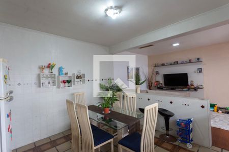 Casa para alugar com 250m², 5 quartos e 4 vagas Casa para alugar com 250m², 5 quartos e 4 vagasCozinha casa 2