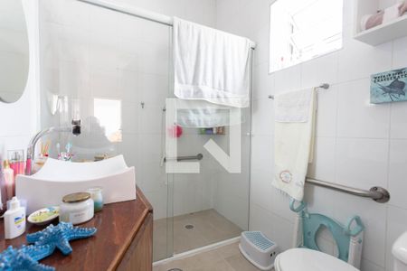 Casa para alugar com 250m², 5 quartos e 4 vagas Casa para alugar com 250m², 5 quartos e 4 vagasBanheiro casa 2