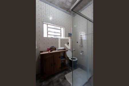 Casa para alugar com 250m², 5 quartos e 4 vagas Casa para alugar com 250m², 5 quartos e 4 vagasBanheiro