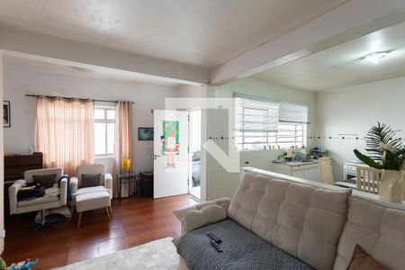 Casa para alugar com 250m², 5 quartos e 4 vagas Casa para alugar com 250m², 5 quartos e 4 vagasSala casa 2