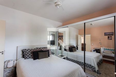 Casa para alugar com 250m², 5 quartos e 4 vagas Casa para alugar com 250m², 5 quartos e 4 vagasQuarto casa 2