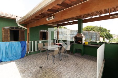 Casa para alugar com 200m², 3 quartos e 2 vagasChurrasqueira