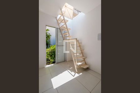 Sala/Quarto de kitnet/studio para alugar com 1 quarto, 64m² em Centro Histórico, Porto Alegre